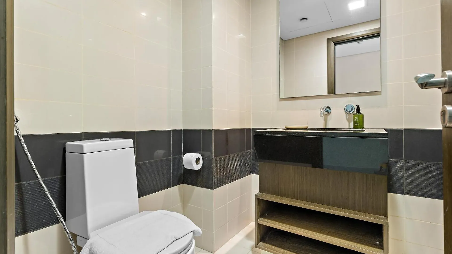 Vayk - Modern 1Br Apartment In The Heart Of Downtown دبي