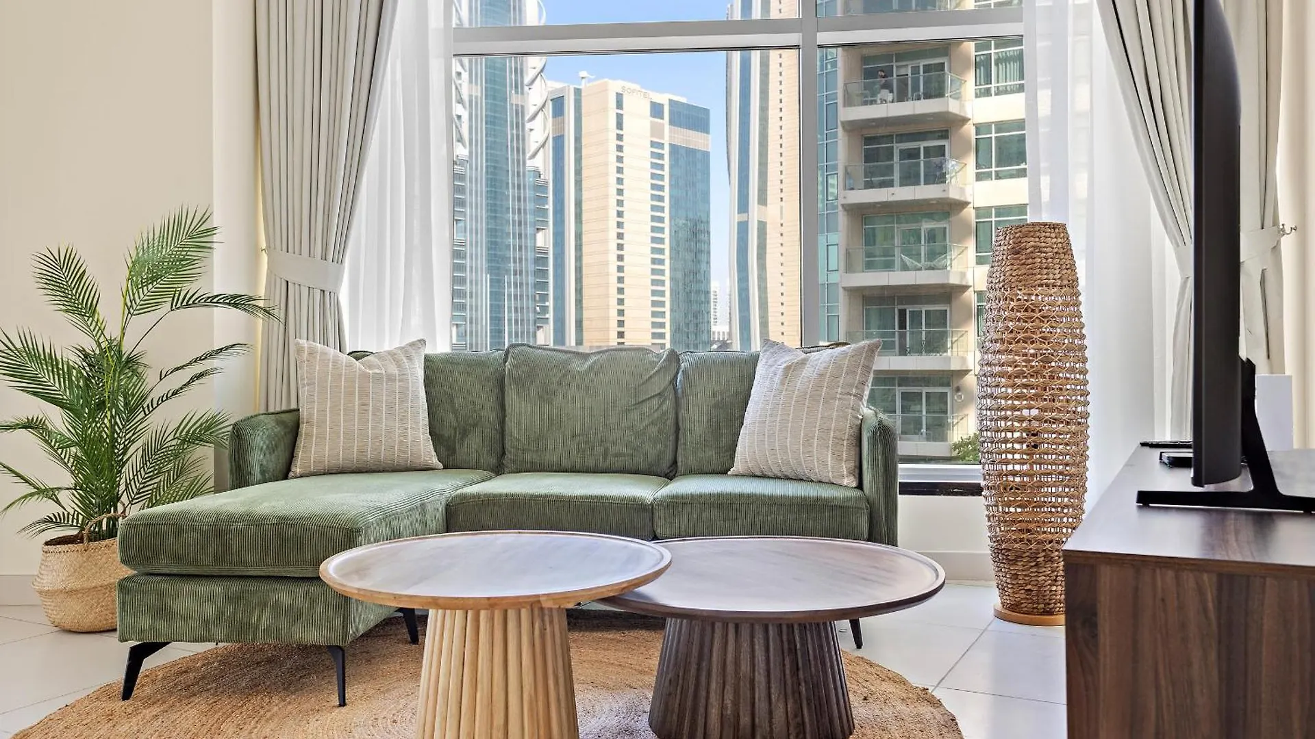 Vayk - Modern 1Br Apartment In The Heart Of Downtown Dubai 0*,  United Arab Emirates
